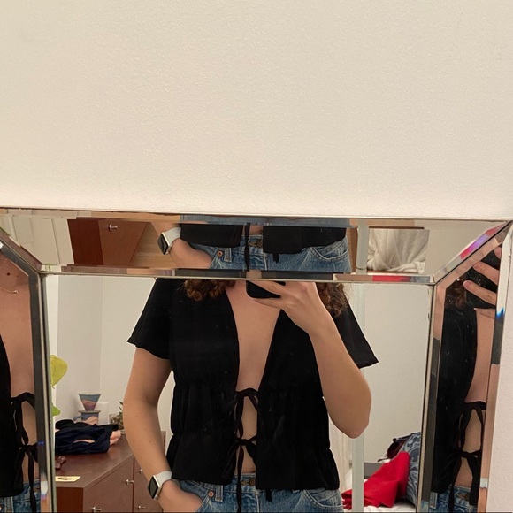 BooHoo Black Tie Front Short Sleeve Top Size S - Picture 3 of 3